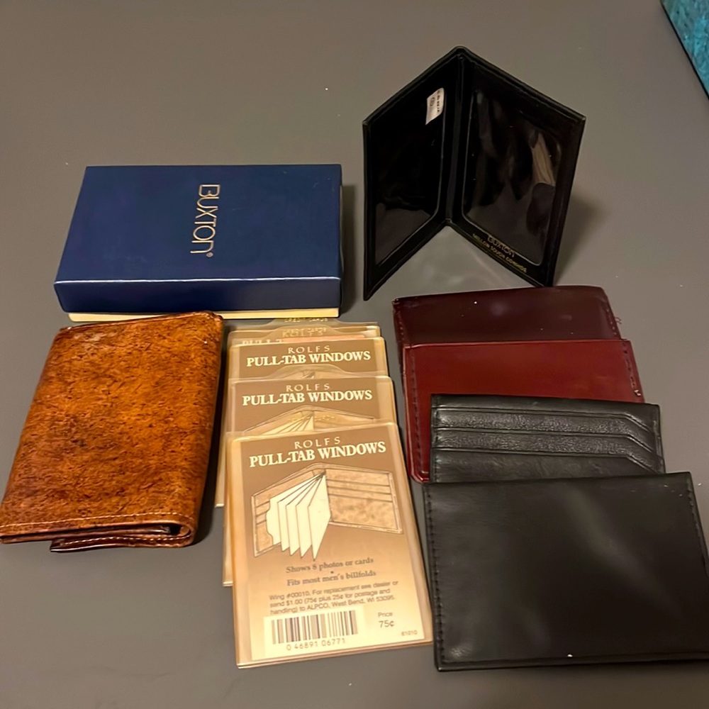 Variety of vintage leather wallets (6)